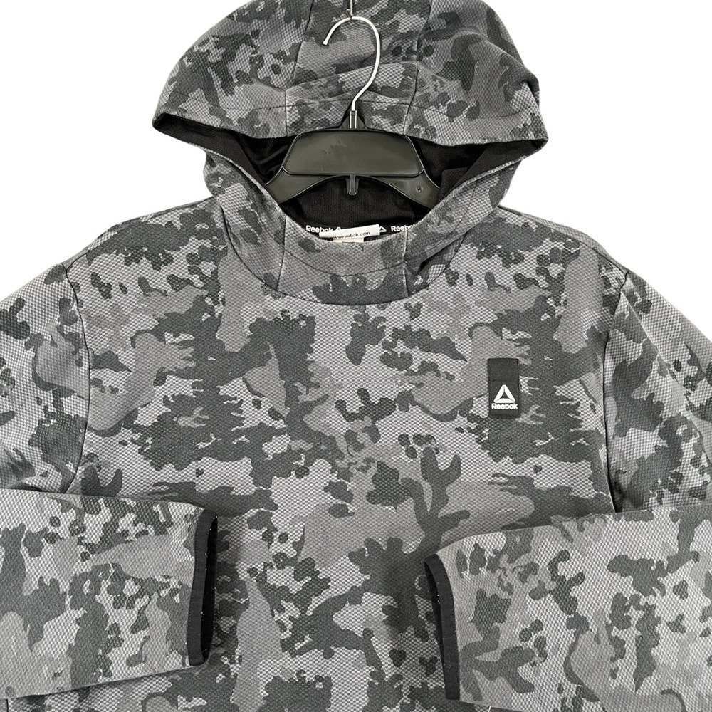 Reebok Camo Hoodie Womens M Gray Pullover Kangaroo Pocket Gym Training